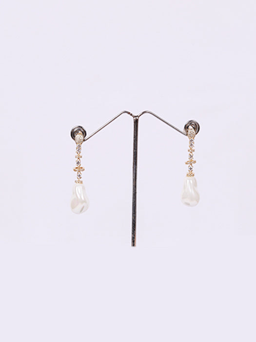 Tear Drop Earring